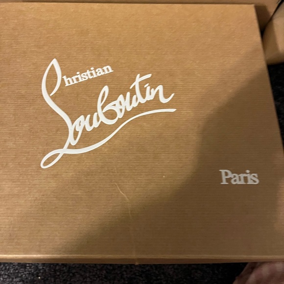 Christian L. Size 8 never worn - Picture 5 of 6